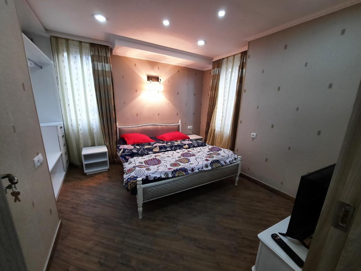 G&M Daire Tiflis Dış mekan fotoğraf