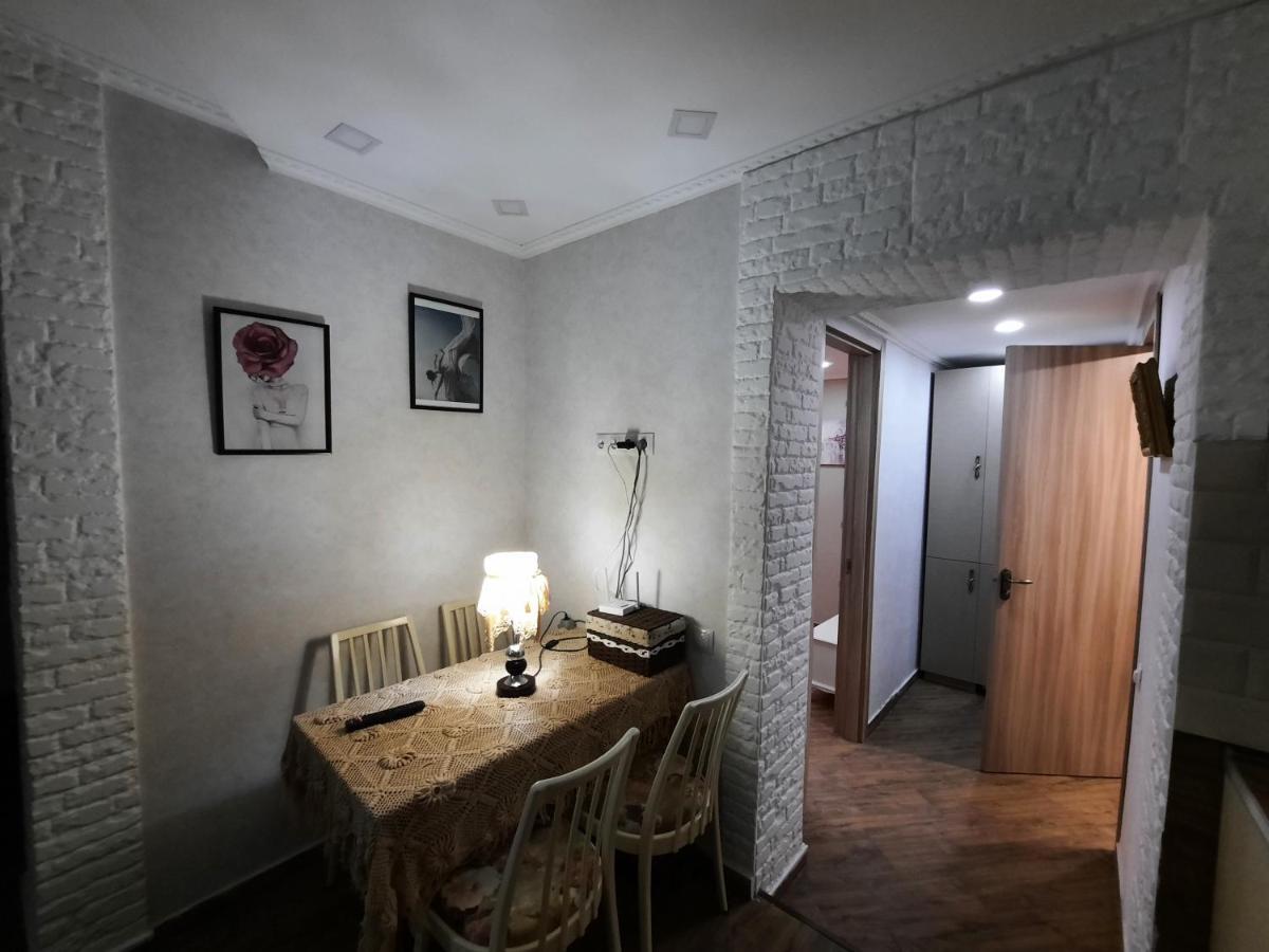 G&M Daire Tiflis Dış mekan fotoğraf