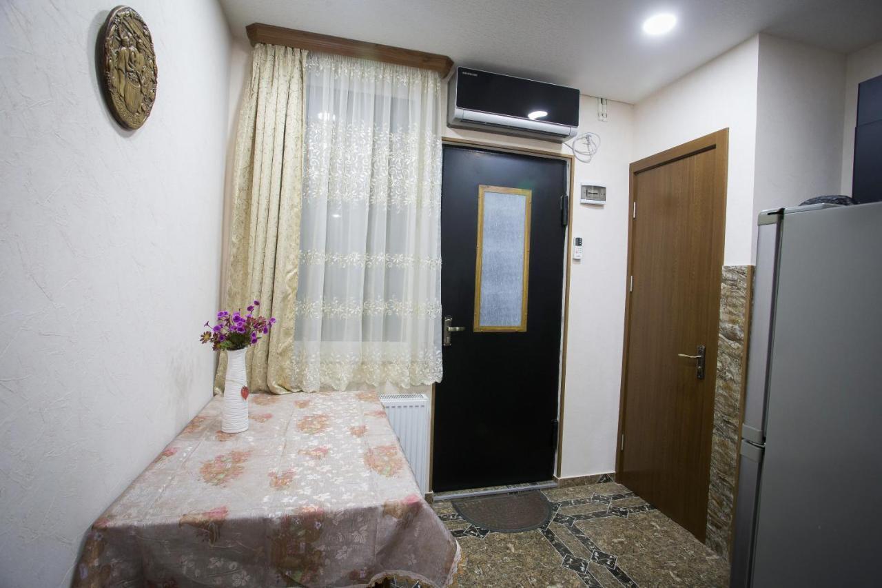 G&M Daire Tiflis Dış mekan fotoğraf